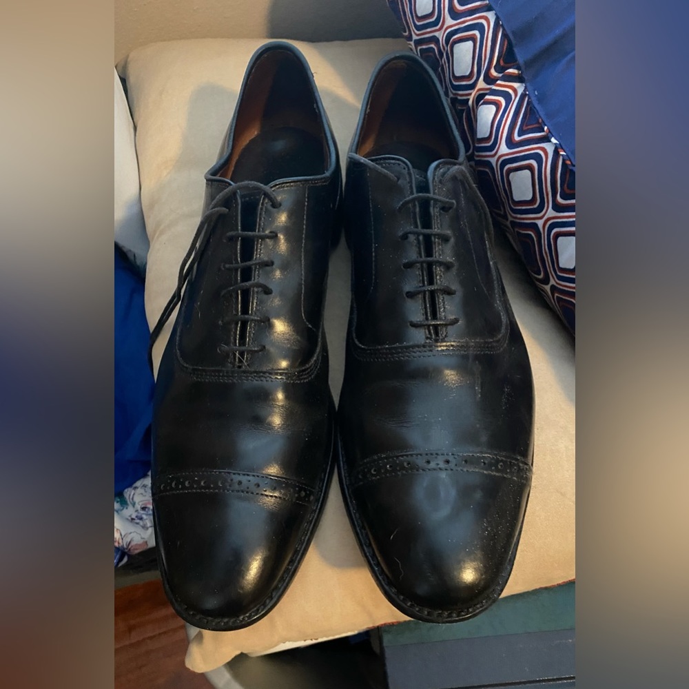 Allen Edmonds -Size 14 - Black Dress shoes- Good condition.